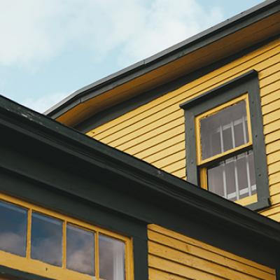 Sectional Gutters vs. Seamless Gutters 
