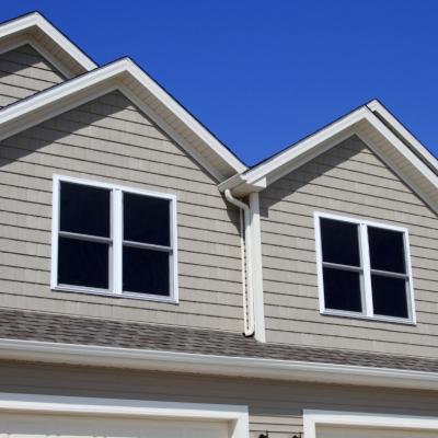 Replacing vs. Repairing: When Is It Time to Update Your House Siding?