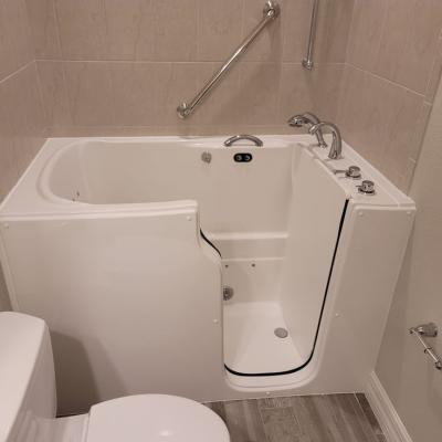 The Future of Bathroom Design: How Walk-In Tubs are Shaping Home Renovations